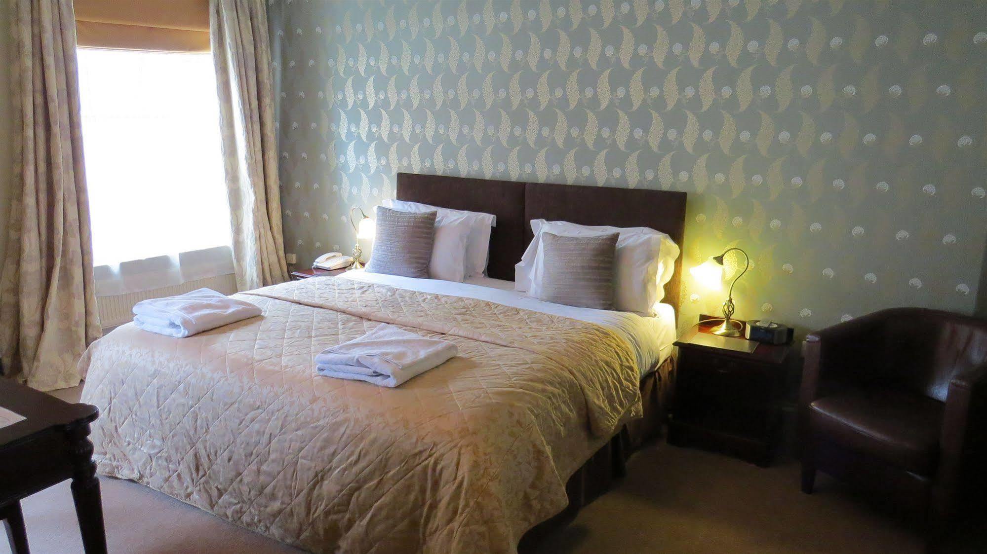 The Kings Head Hotel Ross-on-Wye Dış mekan fotoğraf